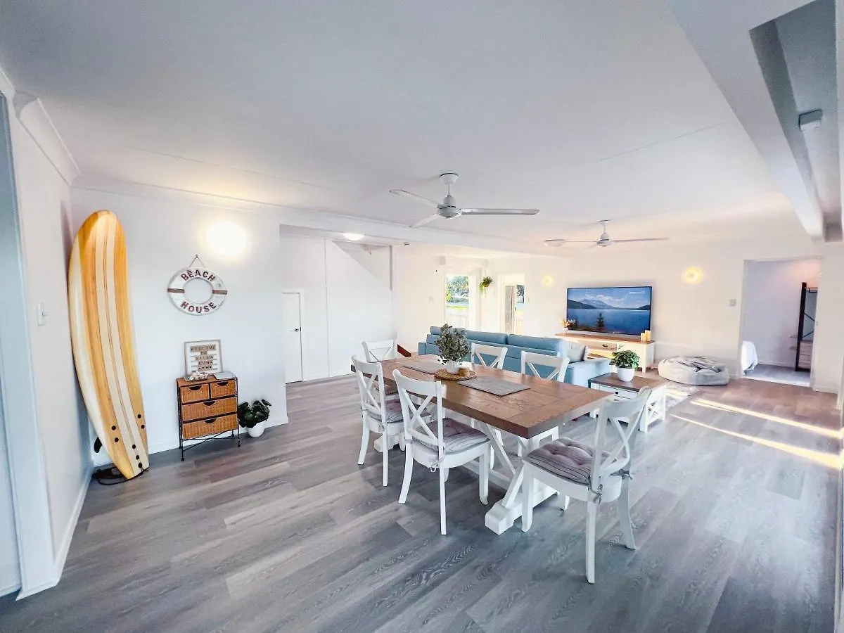 بيت للعطل Bella Luna Beach Front - 2 Bed South Mission Beach أستراليا
