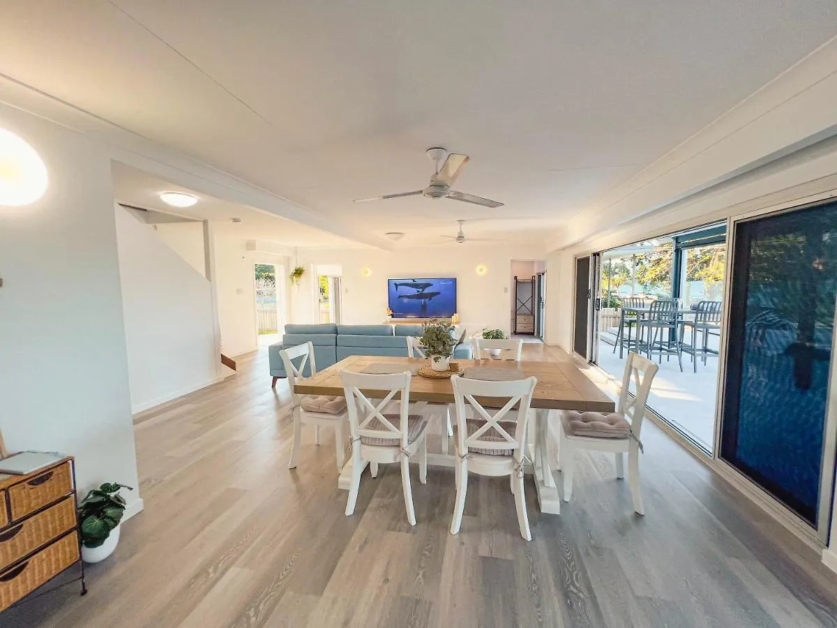 بيت للعطل Bella Luna Beach Front - 2 Bed South Mission Beach أستراليا